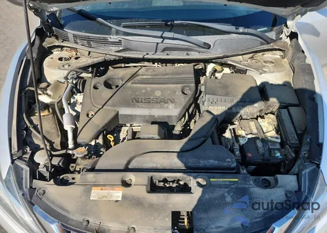 2018 Nissan Altima 2.5 z USA, uszkodzony, nr VIN 1N4AL3AP2JC205382